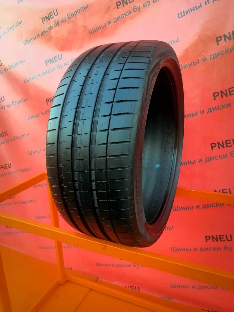 Б/у шина 245/35 R20 Vredestein Ultrac Vorti