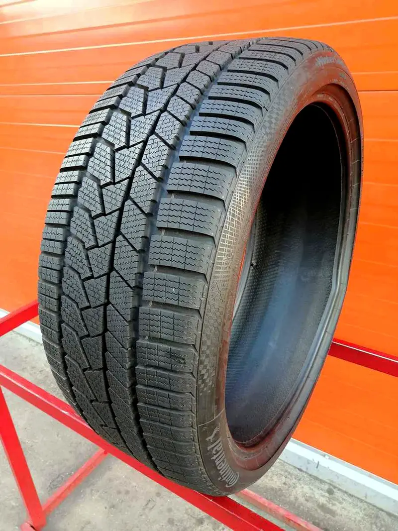 Б/у шина 245/35 R21 Continental ContiWinterContact TS 860S