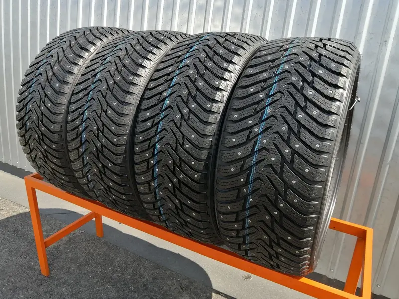 Комплект новых шин 245/35 R21 Nokian Hakkapeliitta 8, фото 1