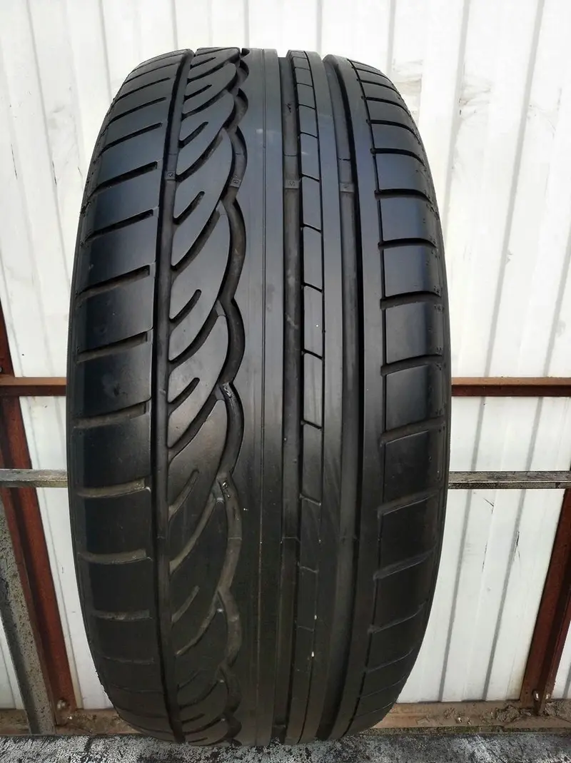 Б/у шина 245/40 R17 Dunlop SP Sport 01