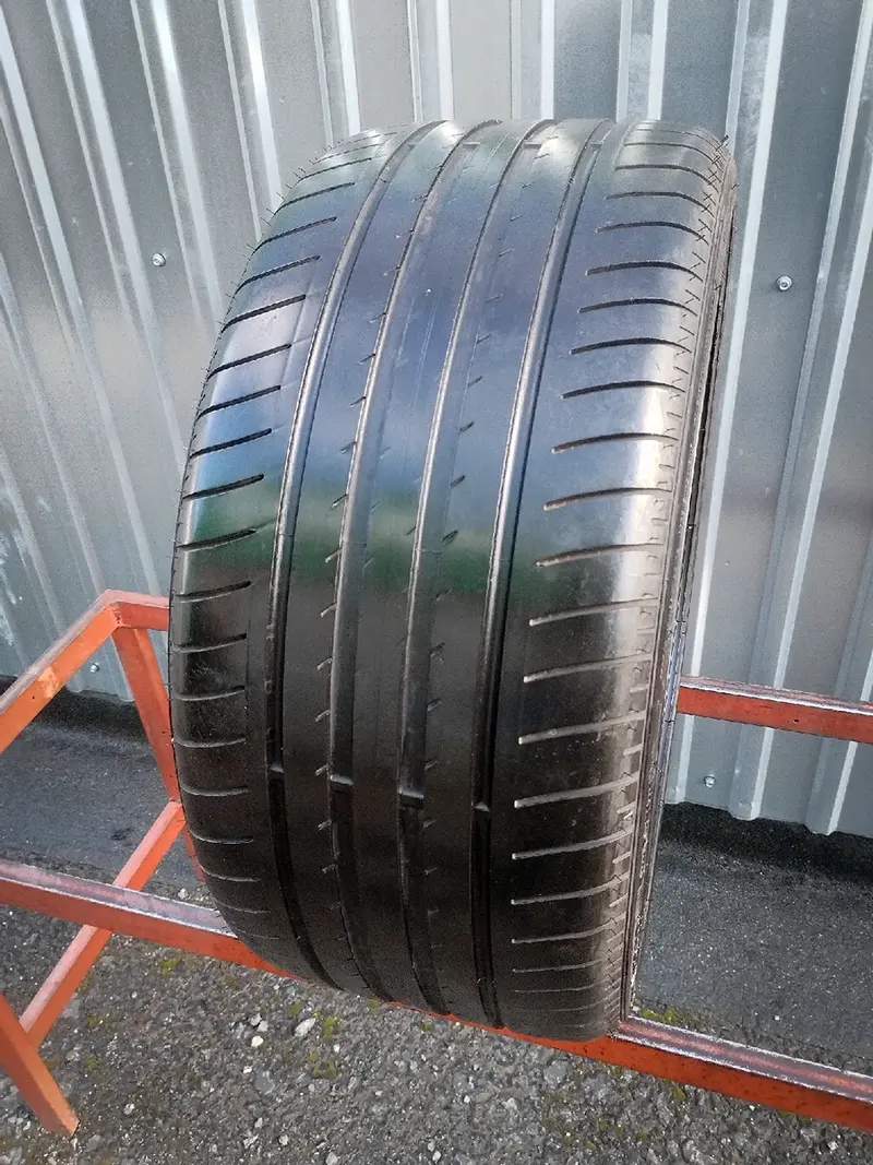 Б/у шина 245/40 R17 Goodyear Excellence RunFlat