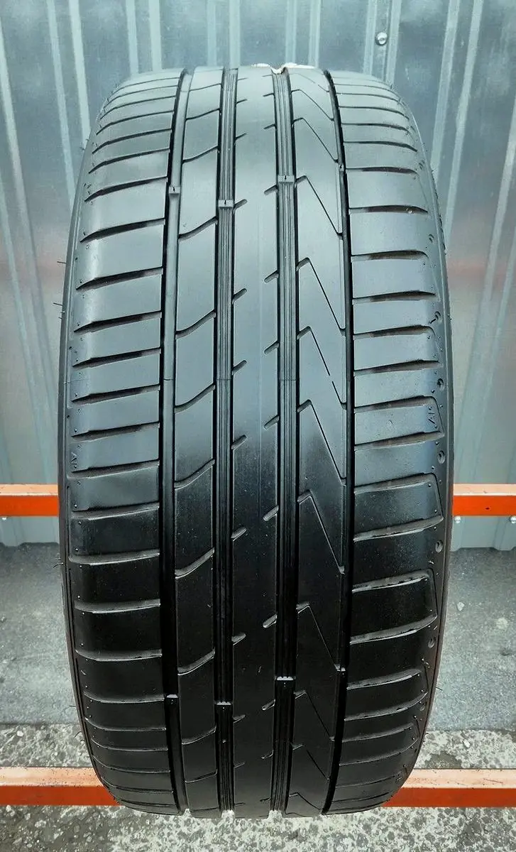 Б/у шина 245/40 R17 Hankook Ventus S1evo 2 K117