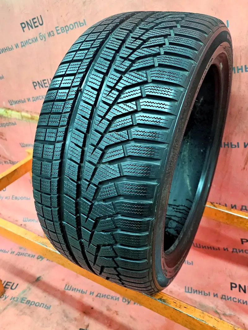 Б/у шина 245/40 R17 Hankook Winter I Cept Evo2 W320