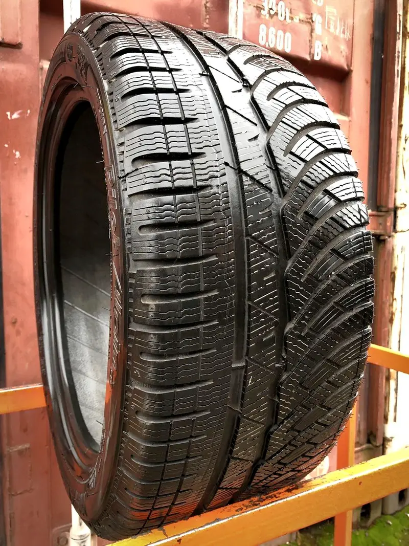 Б/у шина 245/40 R17 Michelin Pilot Alpin PA 4