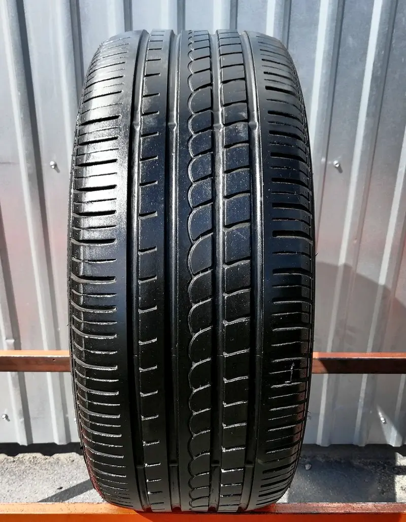 Б/у шина 245/40 R17 Pirelli P Zero Rosso, фото 1