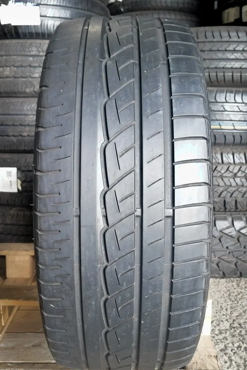 Б/у шина 245/40 R17 Toyo Proxes CF1