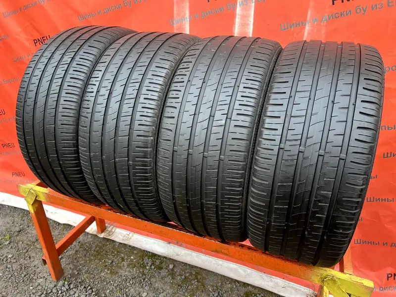 Комплект б/у шин 245/40 R18 Barum Bravuris 3HM