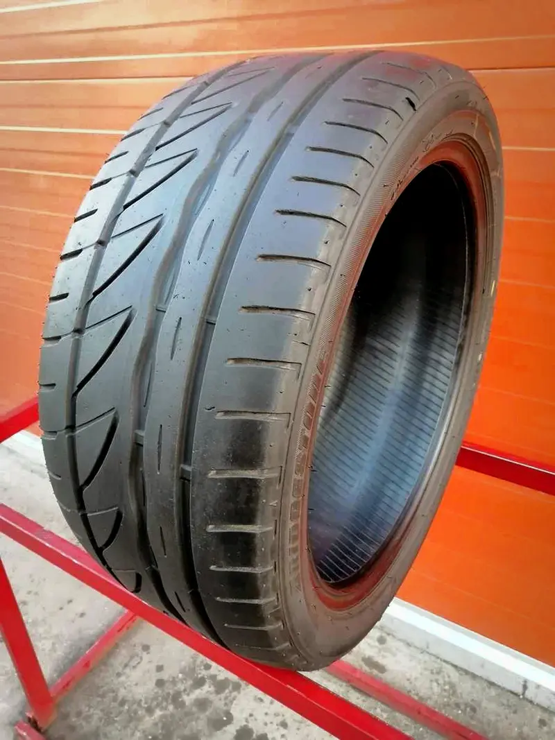 Б/у шина 245/40 R18 Bridgestone Potenza Adrenalin RE002