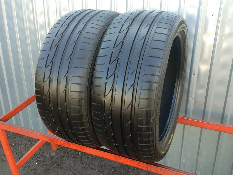 Пара б/у шин 245/40 R18 Bridgestone Potenza S001, фото 1