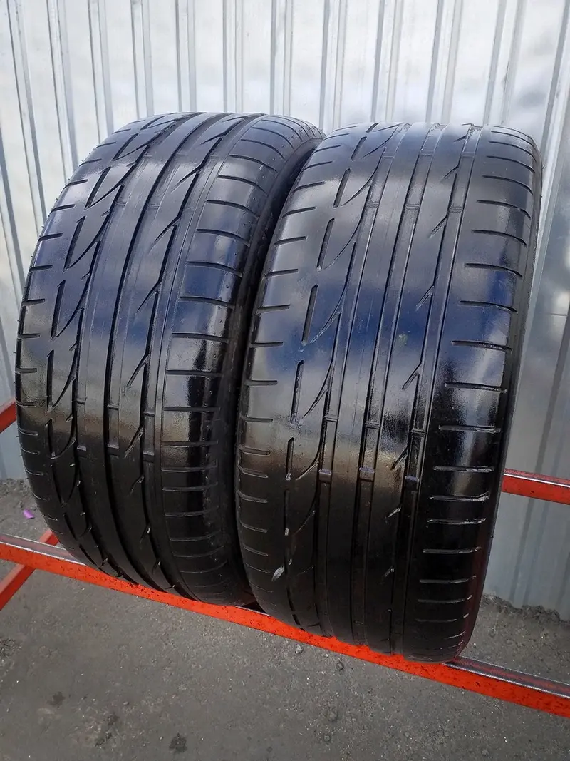 Пара б/у шин 245/40 R18 Bridgestone Potenza S001 RFT, фото 1