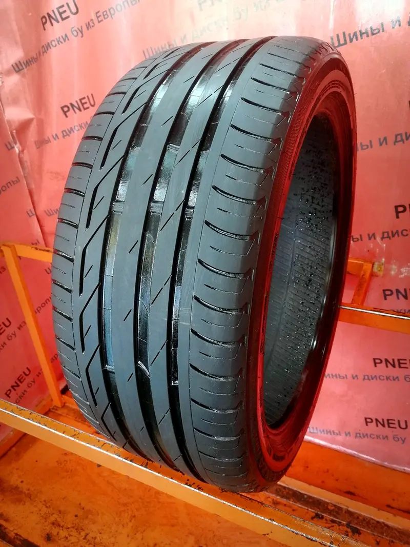 Б/у шина 245/40 R18 Bridgestone Turanza T001