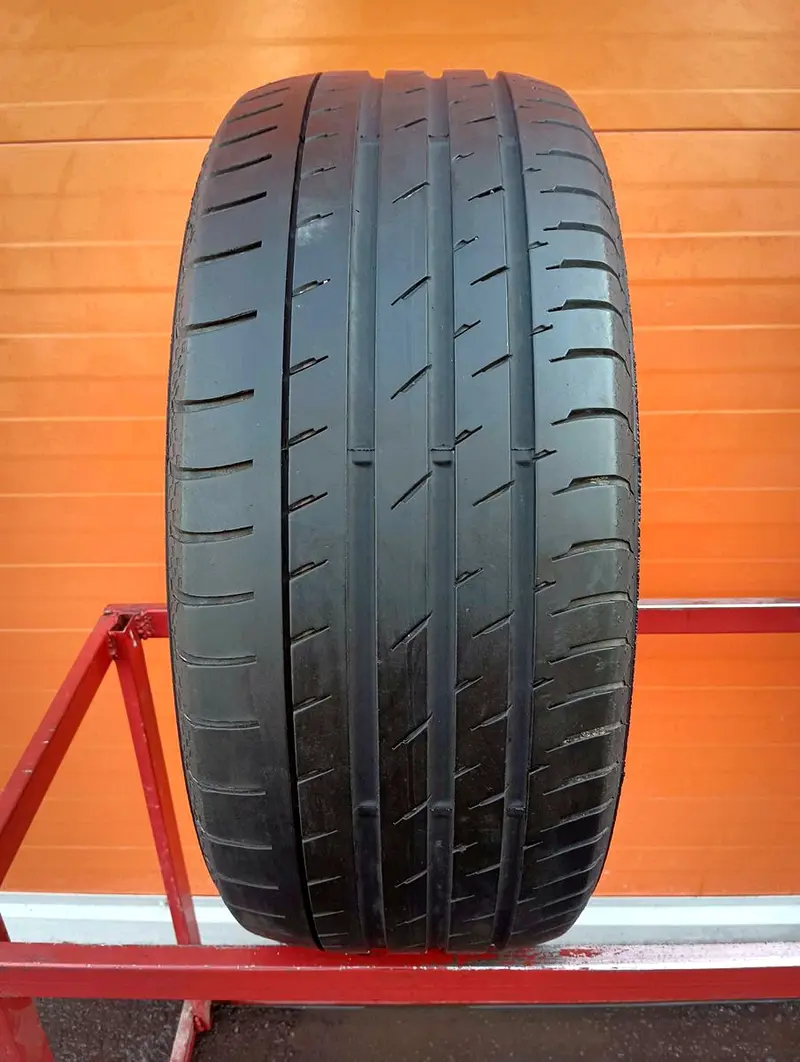 Б/у шина 245/40 R18 Continental ContiSportContact 3 Run Flat