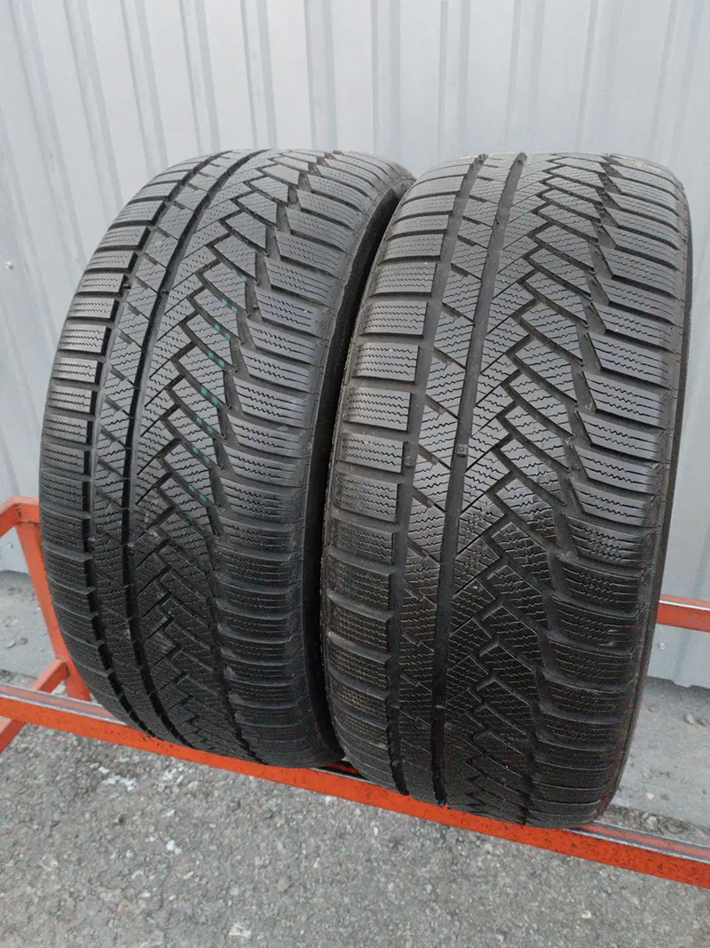 Пара б/у шин 245/40 R18 Continental ContiWinterContact TS 850 P