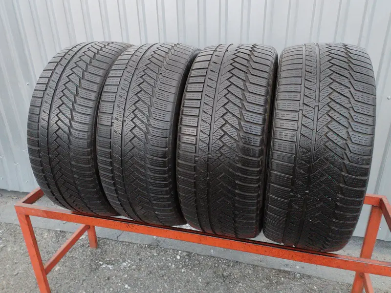 Комплект б/у шин 245/40 R18 Continental ContiWinterContact TS 850 P