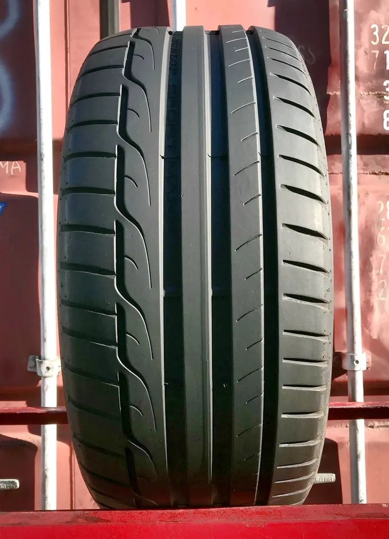 Б/у шина 245/40 R18 Dunlop SP Sport Maxx RT
