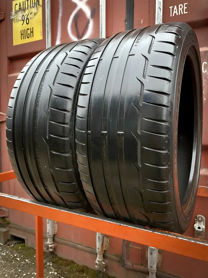 Пара б/у шин 245/40 R18 Dunlop SP Sport Maxx RT