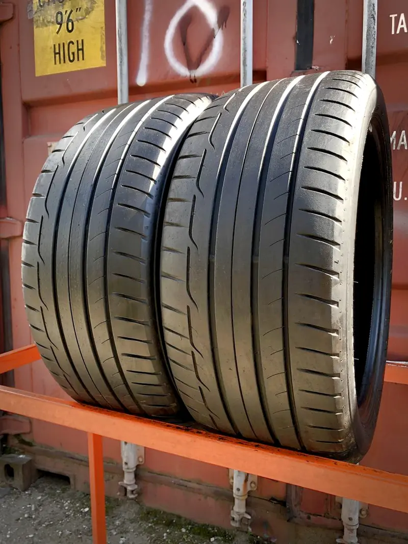 Пара б/у шин 245/40 R18 Dunlop SP Sport Maxx RT MO