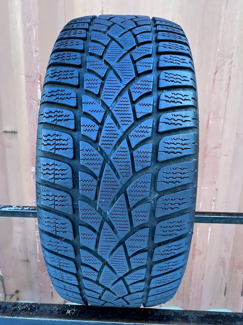 Б/у шина 245/40 R18 Dunlop SP Winter Sport 3D