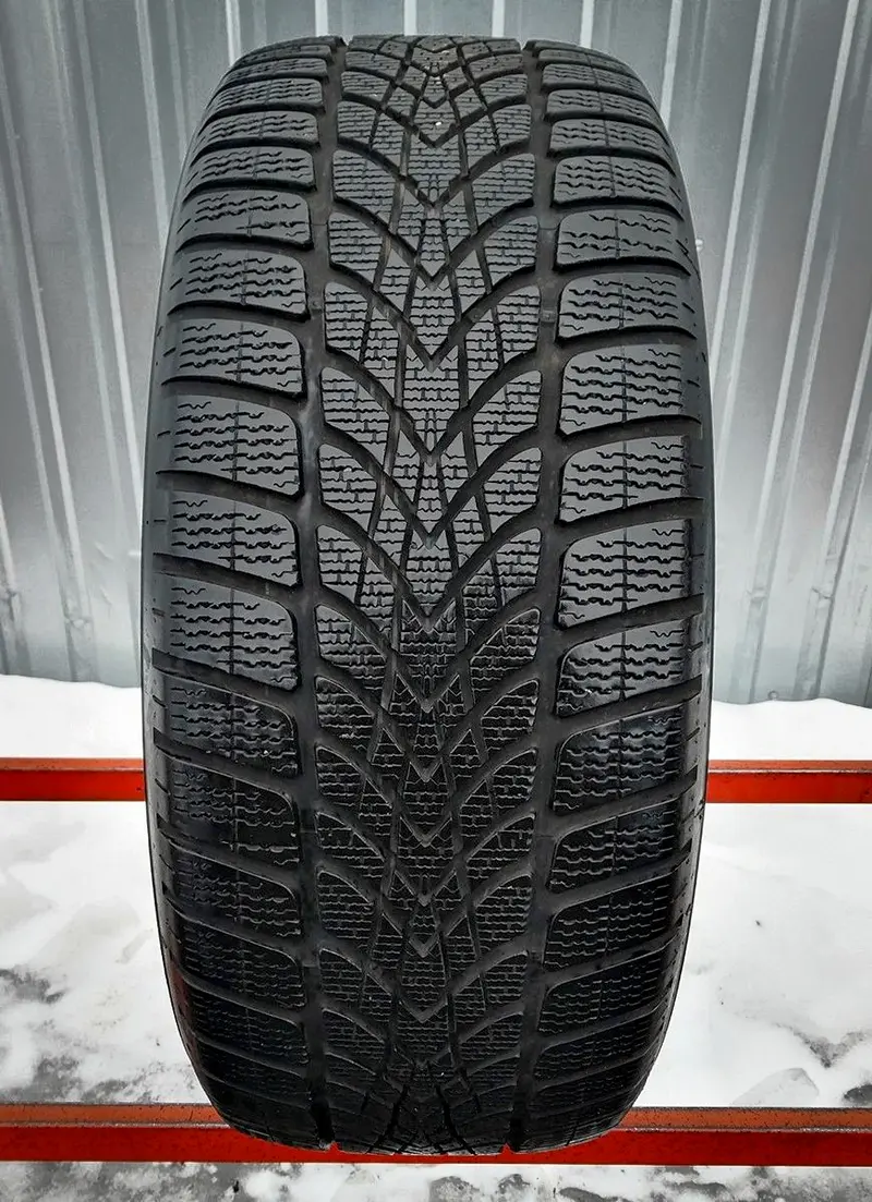 Б/у шина 245/40 R18 Dunlop SP Winter Sport 4D MO, фото 1