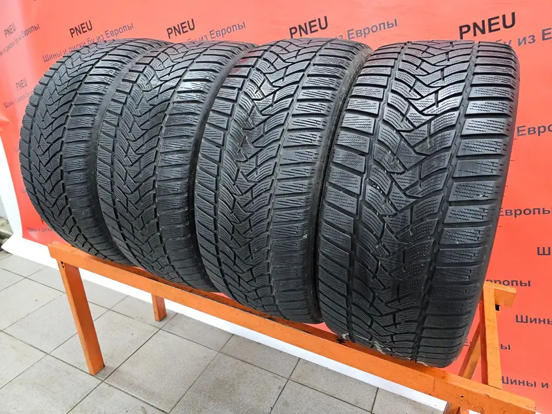 Комплект б/у шин 245/40 R18 Dunlop Winter Sport 5