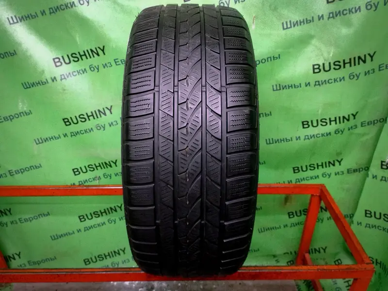 Б/у шина 245/40 R18 Falken Eurowinter HS-439