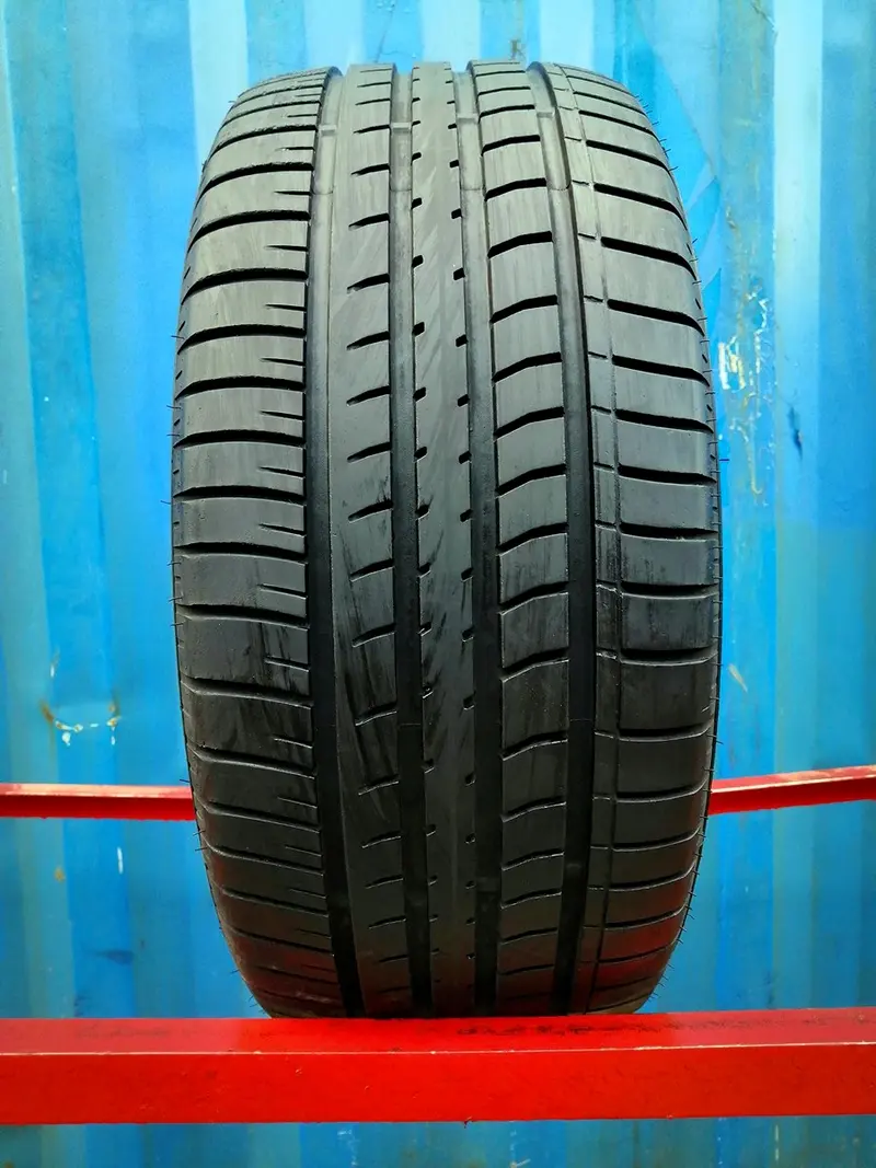Б/у шина 245/40 R18 Goodyear Eagle NCT5 Run Flat
