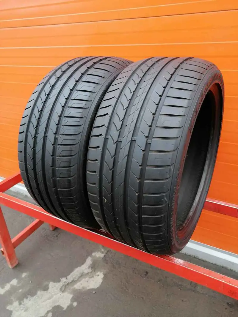 Пара б/у шин 245/40 R18 Goodyear EfficientGrip