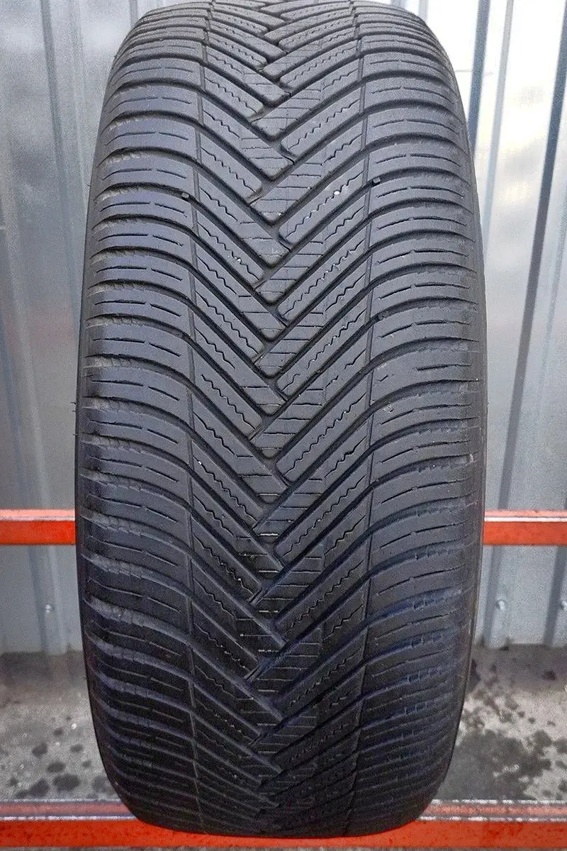 Б/у шина 245/40 R18 Hankook Kinergy 4S2 H750