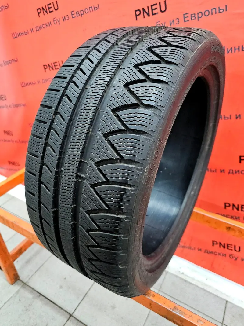Б/у шина 245/40 R18 Michelin Pilot Alpin PA 3