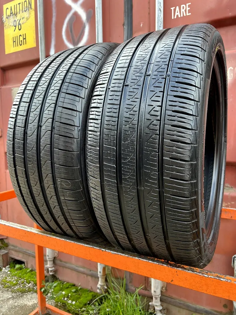 Пара б/у шин 245/40 R18 Pirelli P 7 Cinturato All Season