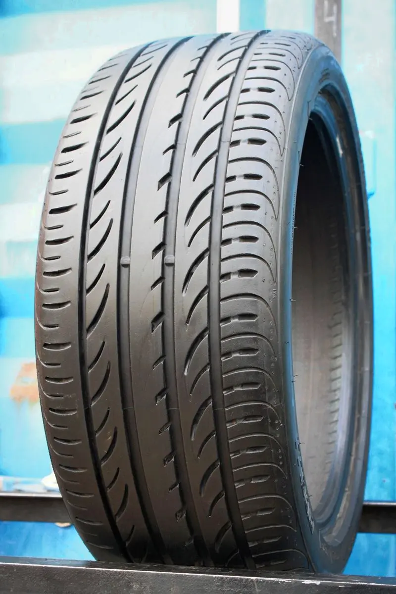 Б/у шина 245/40 R18 Pirelli P Zero Nero GT