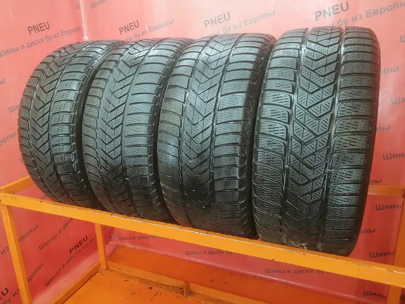 Комплект б/у шин 245/40 R18 Pirelli Winter Sottozero 3
