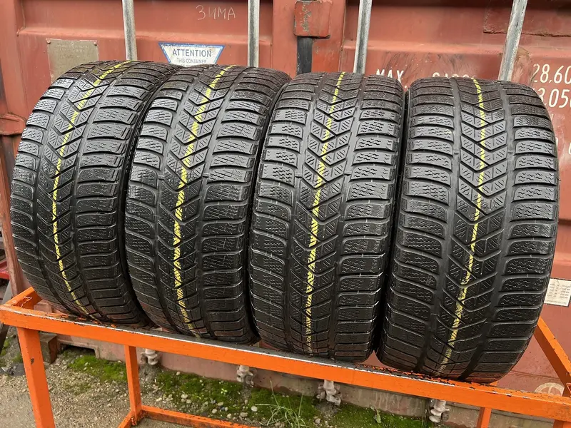 Комплект б/у шин 245/40 R18 Pirelli Winter Sottozero 3, фото 1