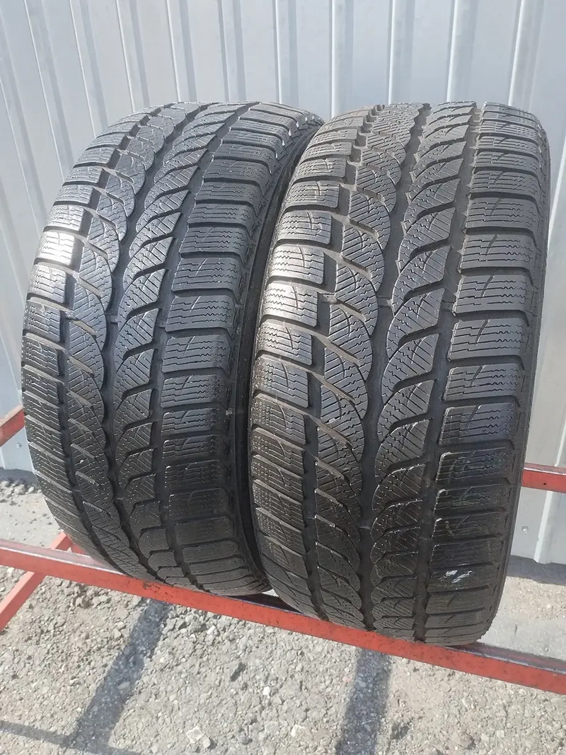 Пара б/у шин 245/40 R18 Uniroyal MS Plus 66, фото 1