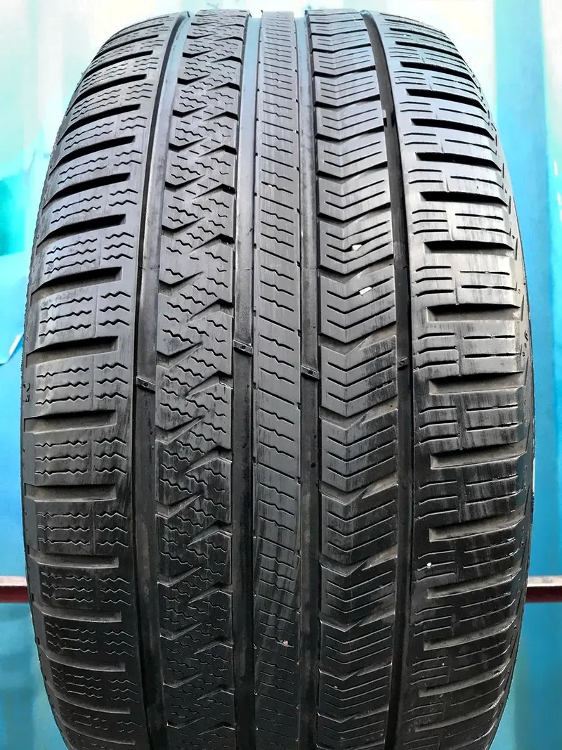 Б/у шина 245/40 R18 Vredestein Quatrac 5