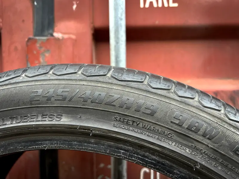 Б/у шина 245/40 R19 Annaite AN 606