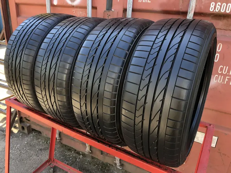 Комплект б/у шин 245/40 R19 Bridgestone Potenza RE 050A