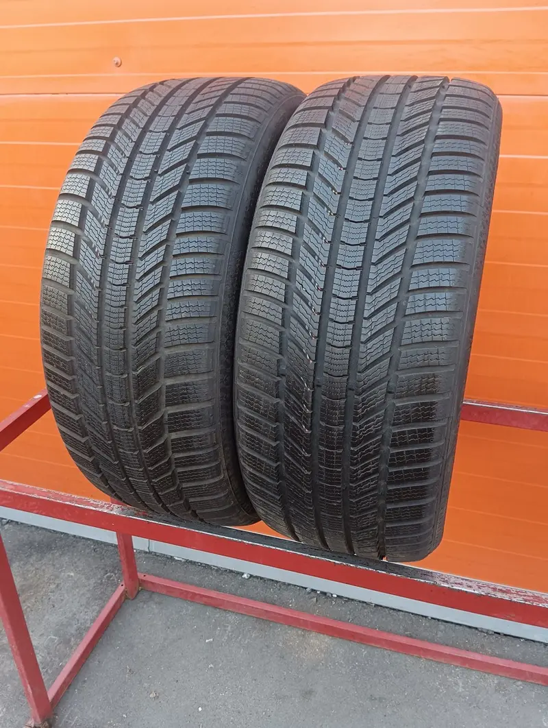 Пара б/у шин 245/40 R19 Continental ContiWinterContact TS 870 P