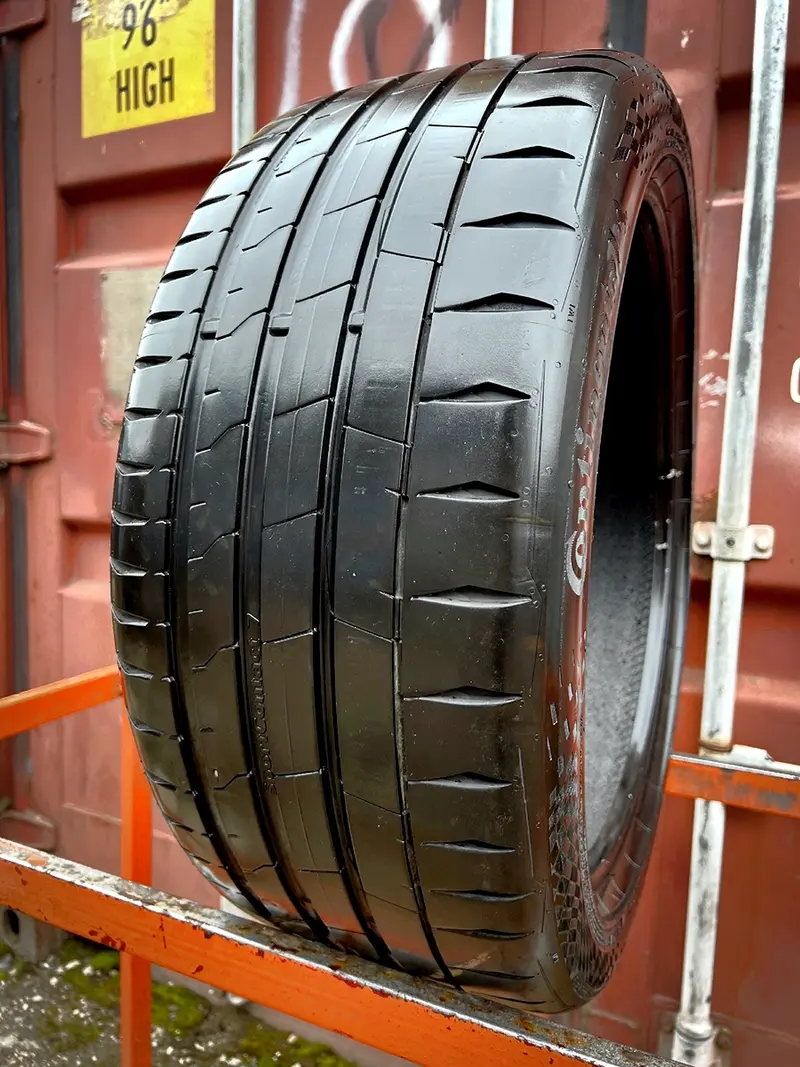 Б/у шина 245/40 R19 Continental SportContact 7