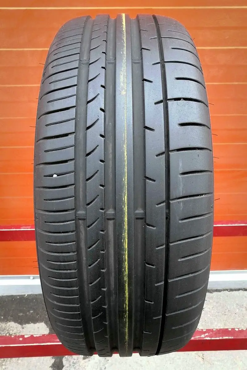 Б/у шина 245/40 R19 Dunlop SP Sport Maxx 050 Run Flat