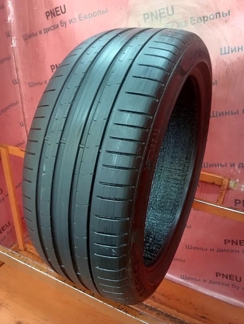 Б/у шина 245/40 R19 Pirelli P Zero PZ4
