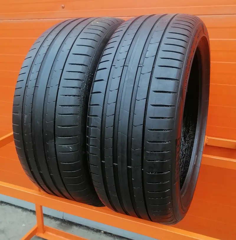 Пара б/у шин 245/40 R19 Pirelli P Zero PZ4