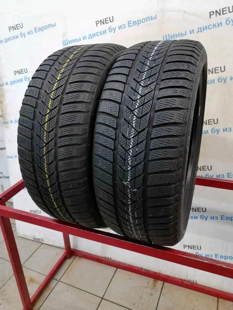 Пара б/у шин 245/40 R19 Pirelli Winter Sottozero 3 RunFlat