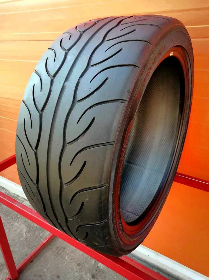 Б/у шина 245/40 R19 Yokohama Advan Neova AD08, фото 1