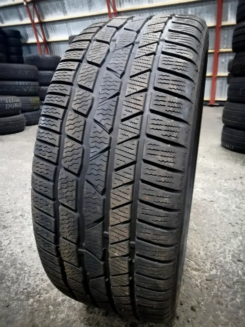 Б/у шина 245/40 R20 Continental ContiWinterContact TS 830 P