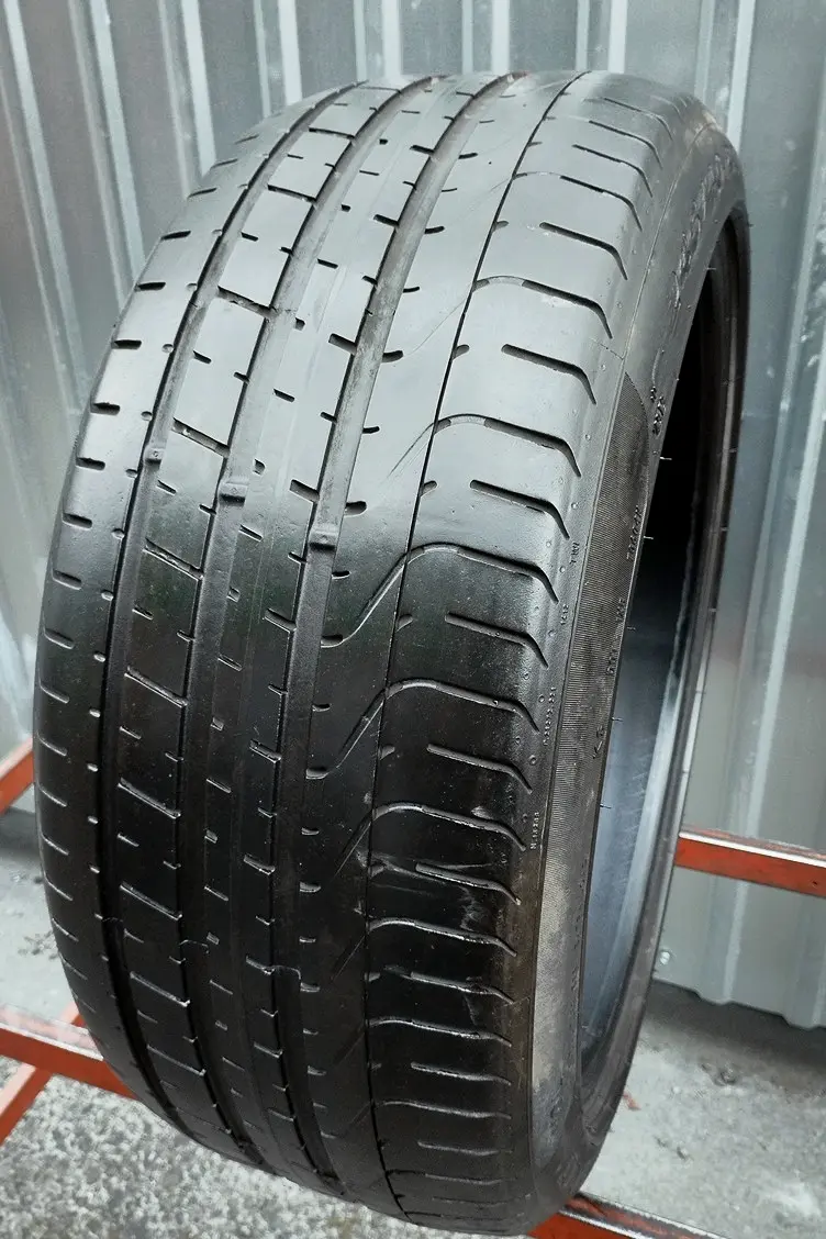 Б/у шина 245/40 R20 Pirelli P Zero, фото 1
