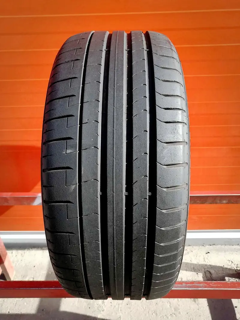Б/у шина 245/40 R20 Pirelli P Zero PZ4