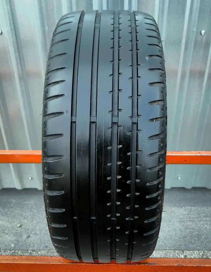 Б/у шина 245/45 R17 Continental ContiSportContact 2