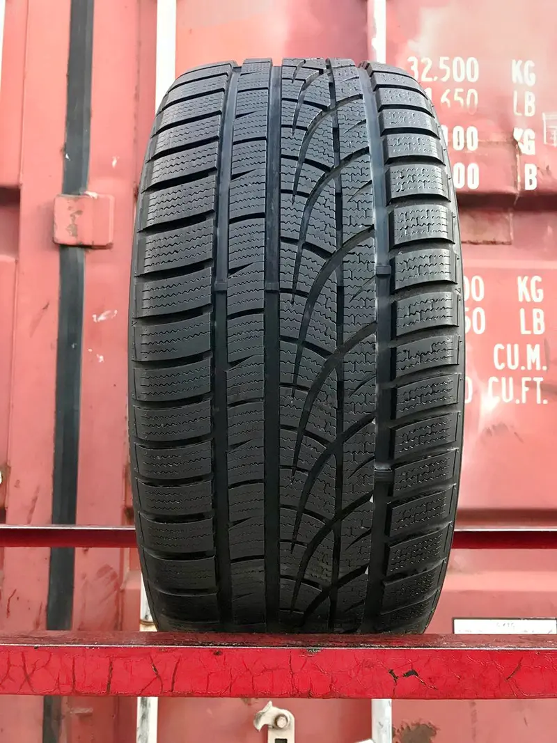 Б/у шина 245/45 R17 Hankook Winter I Cept Evo W310