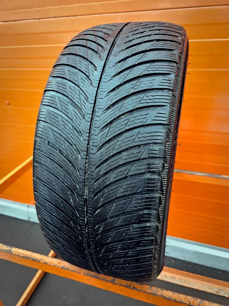 Б/у шина 245/45 R17 Michelin Pilot Alpin 5, фото 1